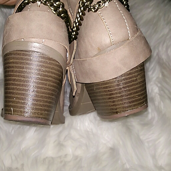 Cute Ankle Boots - Picture 3 of 7